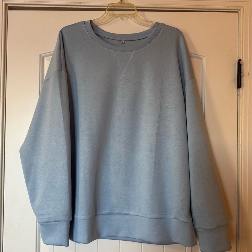 Women’s XXL sweatshirt